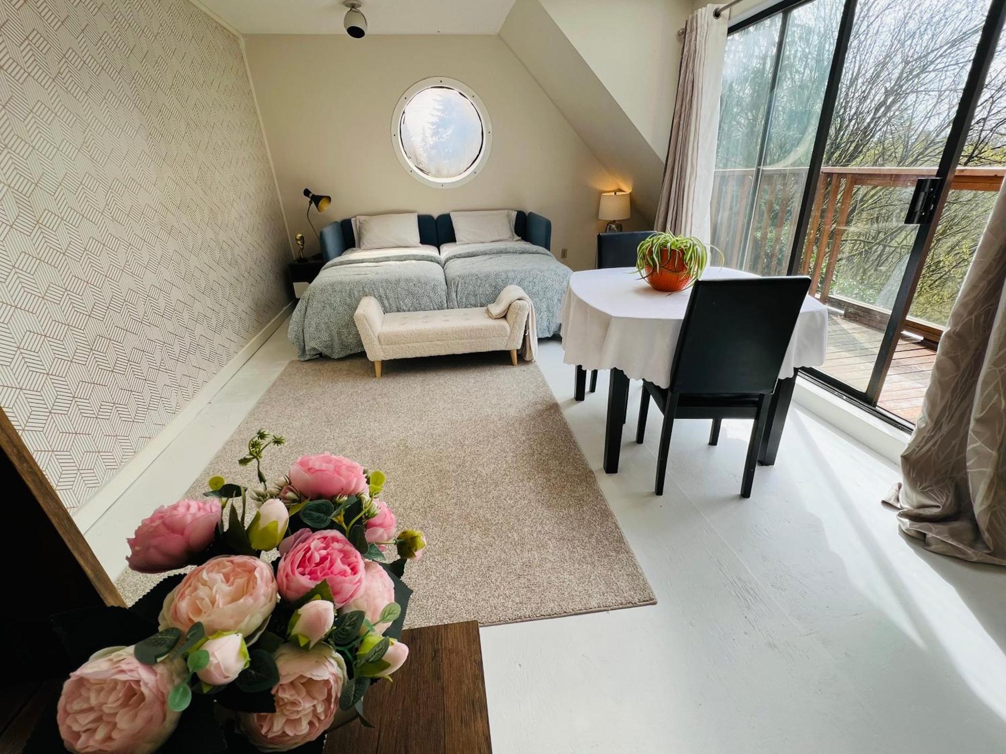 Creekside City Center Suite North Vancouver Esterno foto